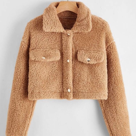 niniloveboutique Tops - Crop Sherpa jacket